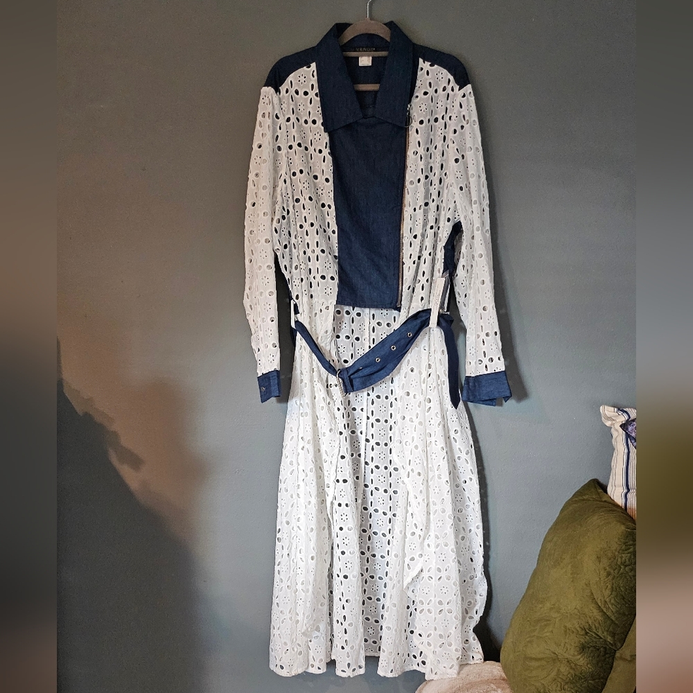 VENUS High-Low Eyelet Trench Coat Size 2X